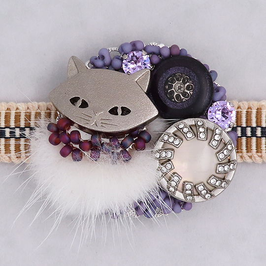 帯留「猫のスペシャリテ」 ―猫が集めた秘蔵のコレクション― 04