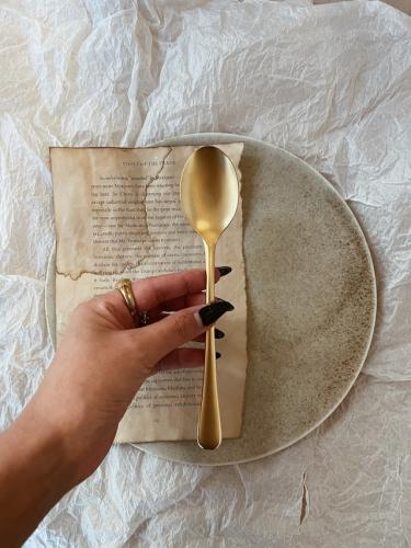 Desert spoon