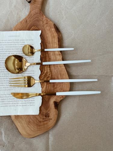 Dinner spoon　(WHITE&GOLD)