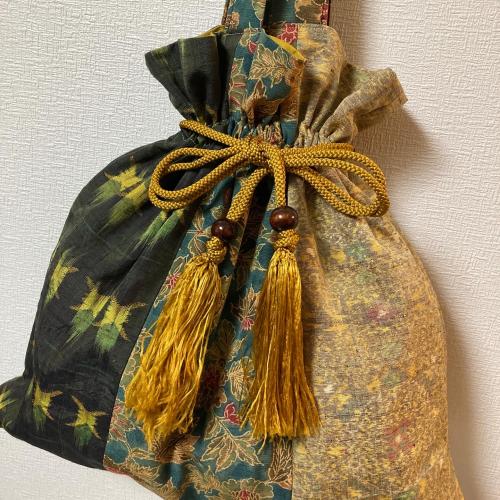 着物リメイク巾着ショルダーバッグ　kimono drawstring bag