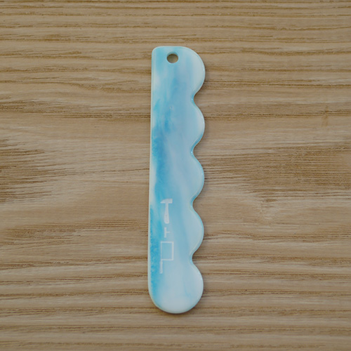 帯飾りの板〈空色〉