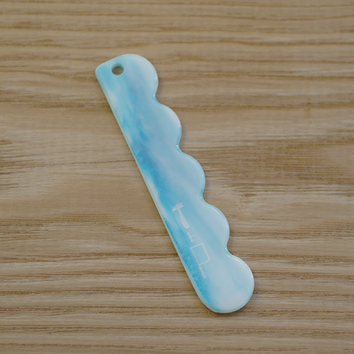 帯飾りの板〈空色〉