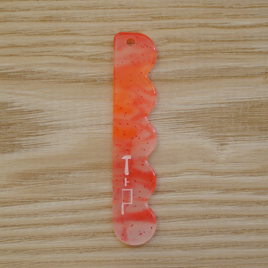 帯飾りの板〈珊瑚〉