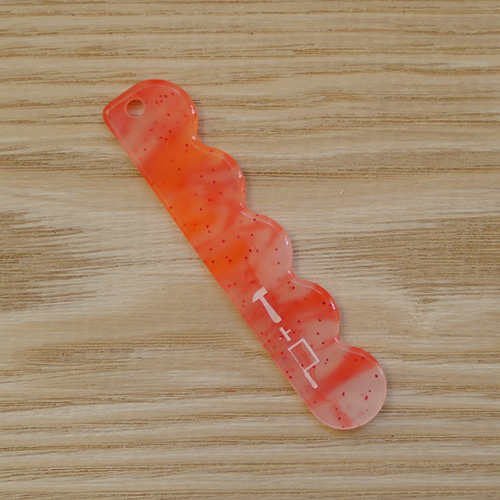 帯飾りの板〈珊瑚〉